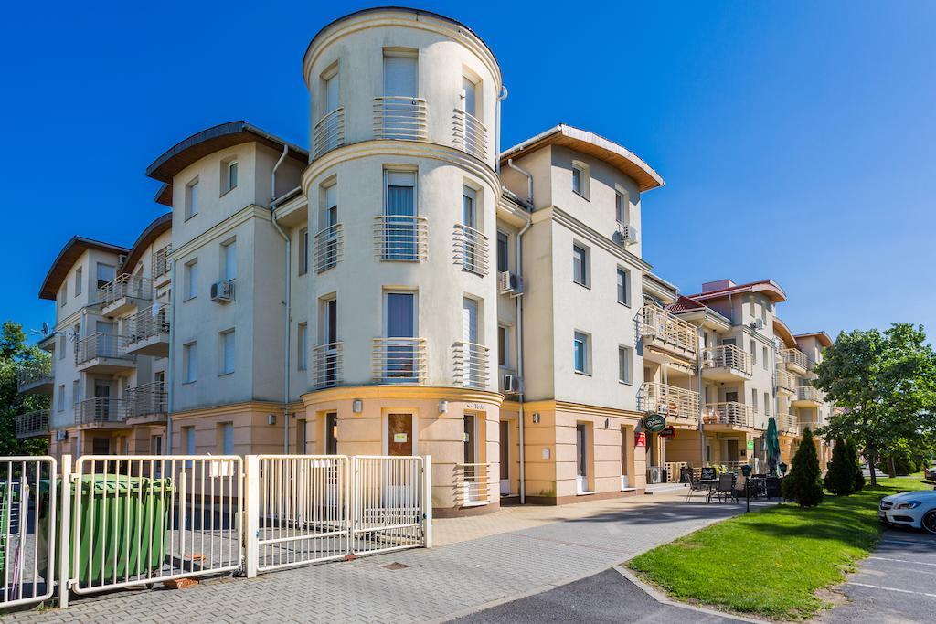 Aqua Wellness Apartments Hajdúszoboszló المظهر الخارجي الصورة